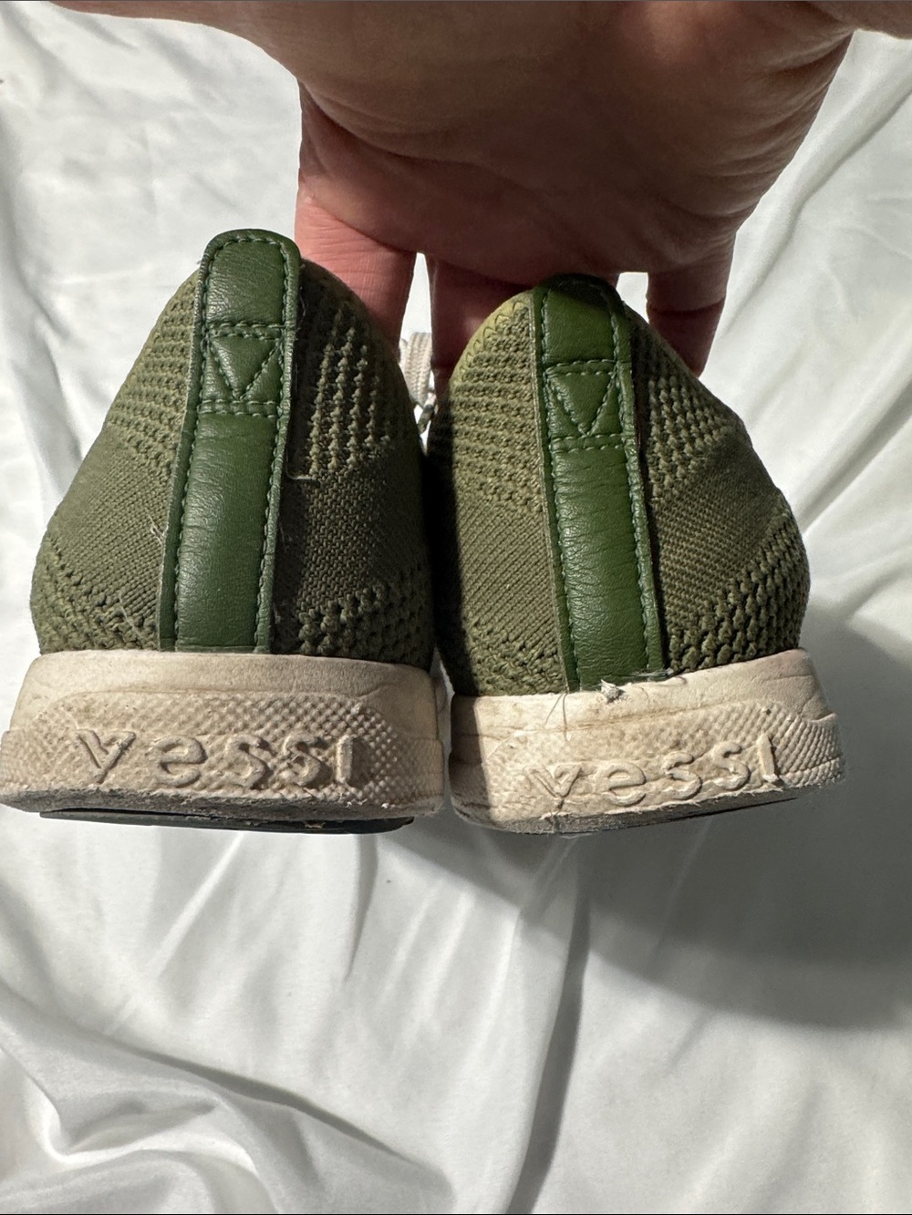 Vessi Weekend Sneakers Waterproof Knit Shoes Green Men’s 6 / Women’s 7 Outdoor - Picture 2 of 8